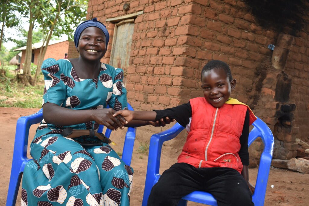 Trinity's mother shows her daughter's recovery progress.